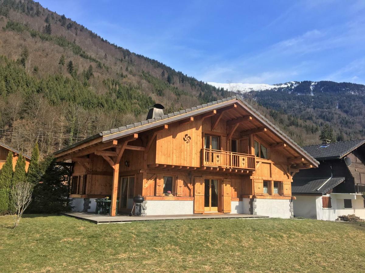 Chalet Peterets سامووه المظهر الخارجي الصورة